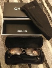 Chanel Collection Bouton