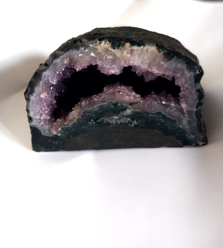 Stunning grade amethyst geode - grade,