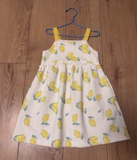 Yellow & White Lemon Print