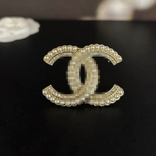 New Fashion  Exquisite Pin