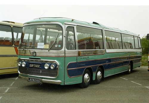 Kenzies plaxton bedford - kenzies,