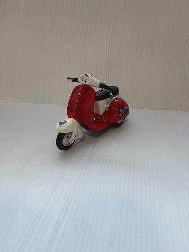 Vespa like tin - tin, scooter
