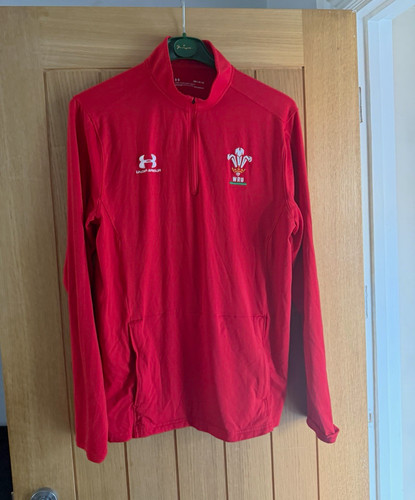 Under armour coldgear wales - armour,