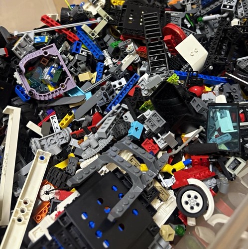 1kg bag lego technic parts - 1kg,