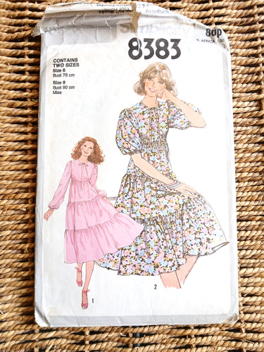 Vintage 1970s simplicity - 1970s,