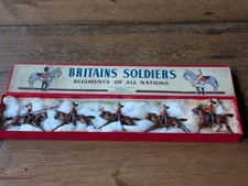 Britains Soldiers Regiments Of All Nations 44 The Queens Bays. Vintage Boxed.