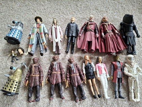 Doctor who action - doctor, figures