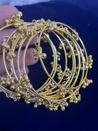 Kashmiri gold tone - kashmiri,