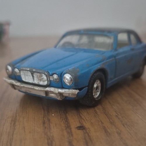 Vintage corgi jaguar xj12c - jaguar,