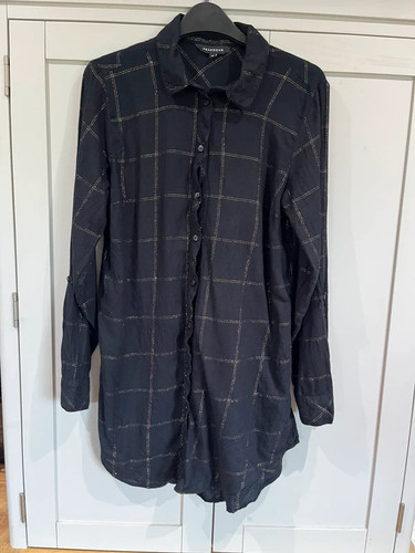 Shirt dress with gold - , thread