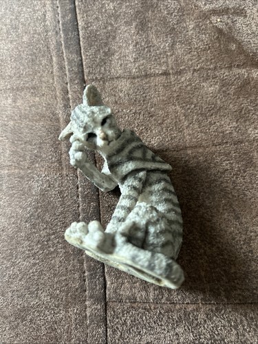 Breed apart small grey - small,