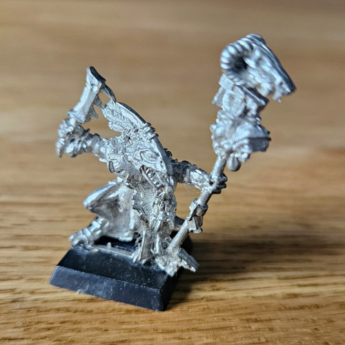 Warhammer skink star priest - warhammer,