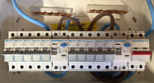 Hager split load fuse board - load,