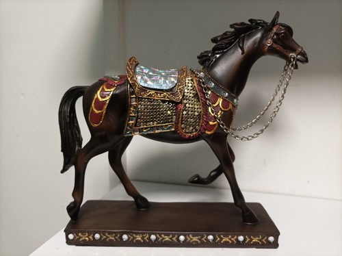 Arabian stallion figurine - arabian,