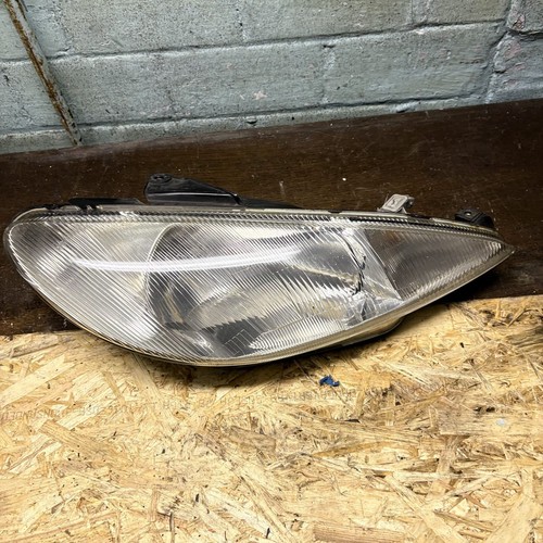 Driver front headlight - front, peugeot