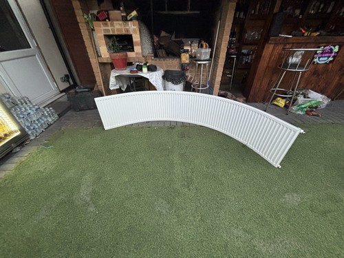 Curved heating radiator - curved,