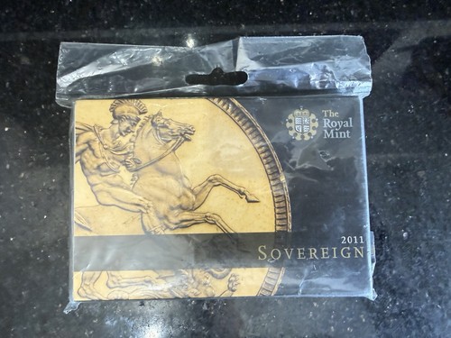 2011 gold full sovereign - 2011,