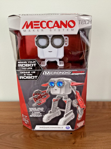 Meccano maker system socket - maker,