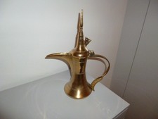 Vintage Brass Dallah ceremonial Coffee Pot 37cm tall