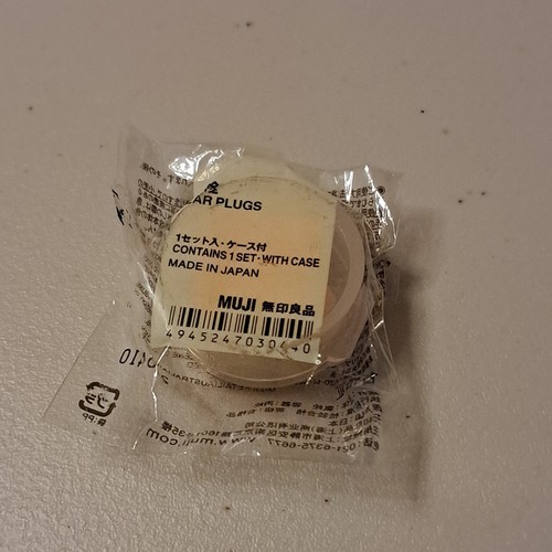 Muji earplugs with plastic - earplugs,