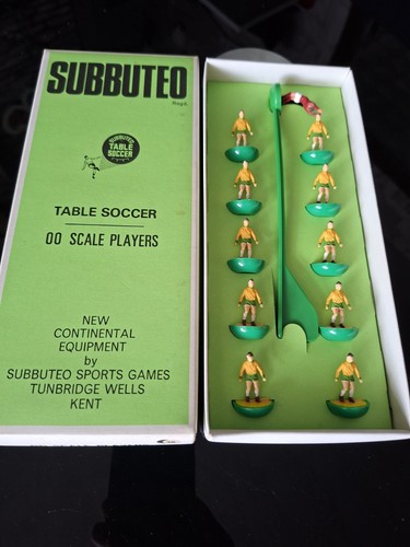 Subbuteo norwich city - subbuteo,
