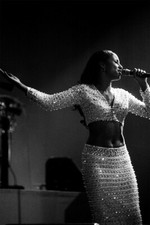 Sade 80's 90's Beauty Singer
