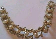 Vintage Signed Jewelcraft