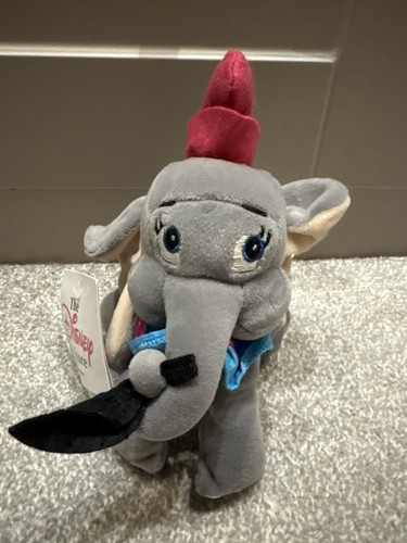 Disney store dumbo - dumbo, plush