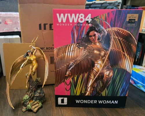 Iron studios wonder - studios, woman