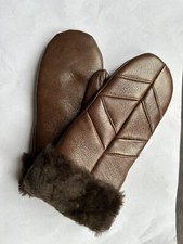 HANDMADE SHEEPSKIN MITTENS 