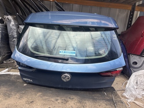 Vauxhall astra mk7 tailgate - k,