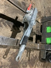 Braked trailer hitch /