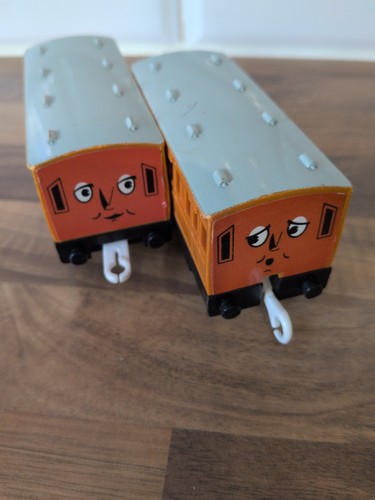 Tomy trackmaster thomas tank - trackmaster,