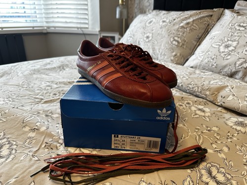 Adidas stuttgart size 10 - adidas,