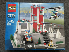 LEGO City 7892 Hospital and