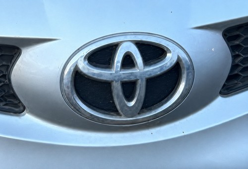 Toyota aygo front grille - toyota,