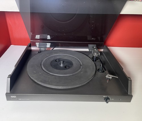 Nad 5120 turntable ortofon - nad,