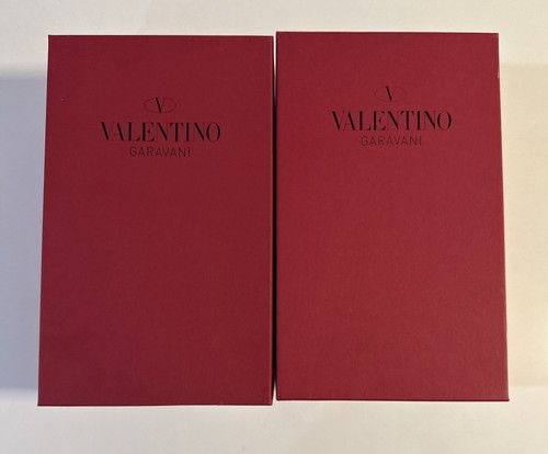 Lot valentino garavani - of,