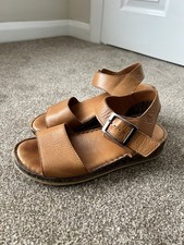 Hush Puppies ELLIE Womens Comfort Buckle Sandals Size 5