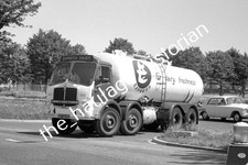 THH Truck Photos - AEC -