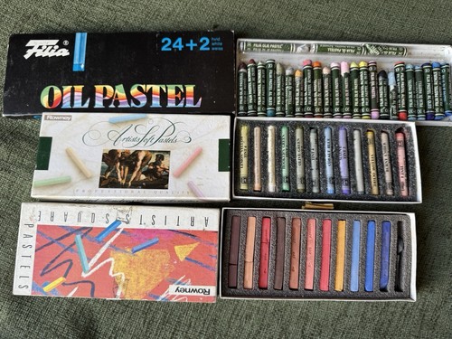 Job lot artists - job,