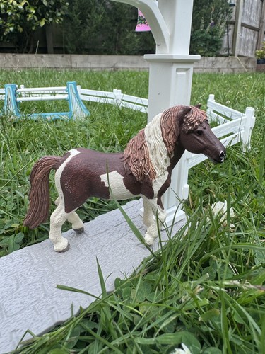 Retired schleich horse - retired,