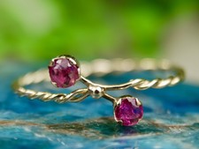 9ct Gold Pink Sapphire twisted