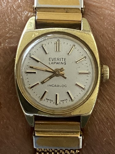 Vintage 1970 ladies watch - 1970’s,
