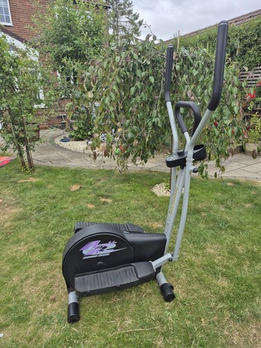 Cross trainer infiniti - cross,