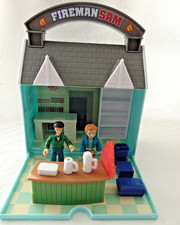 FIREMAN SAM - DILYS AND NAUGHTY NORMAN PRICE WITH SUPERMARKET & ACCESSORIES