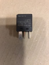 Landrover Discovery 2 TD5/V8 Relay YWB101210