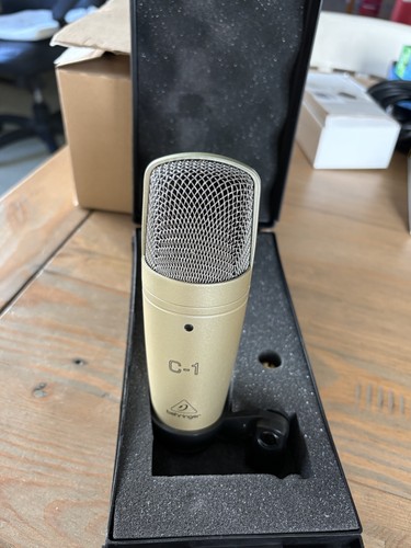 Behringer studio condenser - c-1,
