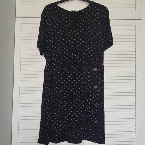 Next size black - 18, &