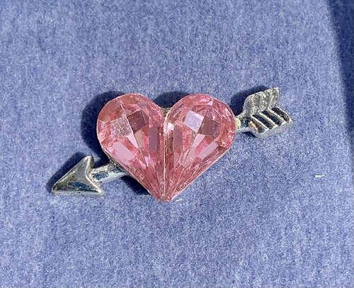 Avon pink crystal heart - 💖avon,